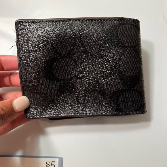 ompact Id Wallet In Signature Canvas - Picture 1 of 7